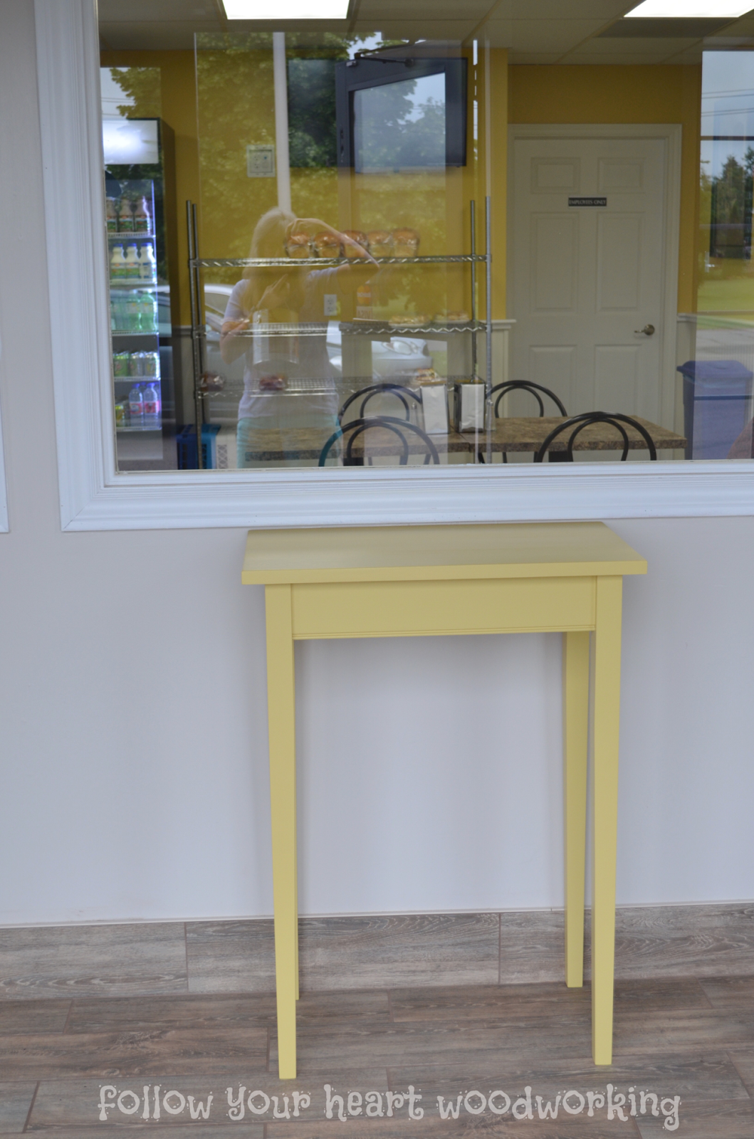 Café Table