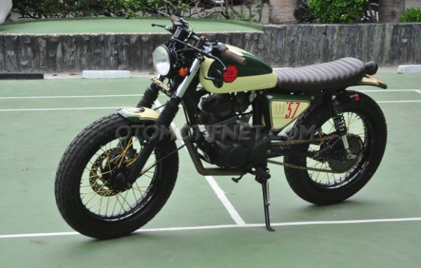 Foto Modifikasi Honda Tiger Revo Scrambler Desain Calon Istri