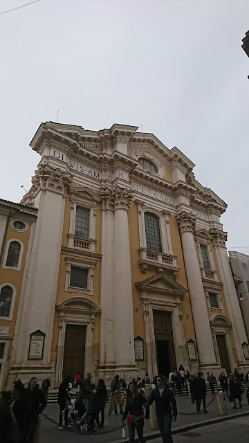 20-Basilica-dei-Santi-Ambrogio-e-Carlo-al-Corso-exterior-4-day-rome-itinerary