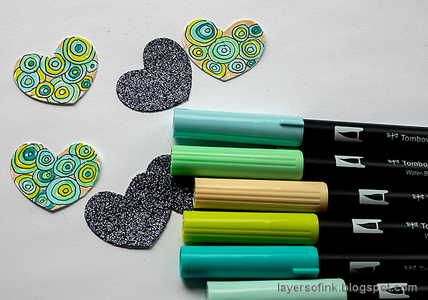 Layers of ink - Doodle Tag Tutorial by Anna-Karin Evaldsson. Color with Tombow Markers.