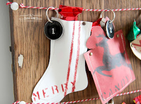 Christmas Countdown Advent Calendar with Old Sign Stencils Bliss-Ranch.com