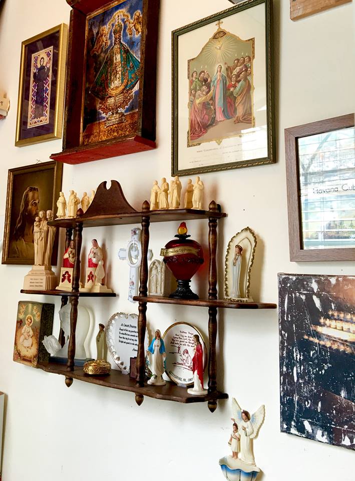 Catholic Home Decor: A Little Heaven at Home With a ...