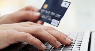 Online Credit Card Fraud: Understanding All The Facts by Robert L. Hogan