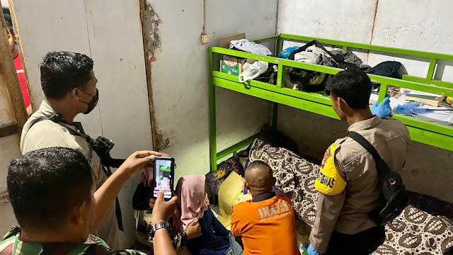 Seorang Mahasiswa Ditemukan Meregang Nyawa di Asrama Ponpes, Bhabinkamtibmas Monggonao Sigap Bantu Evakuasi
