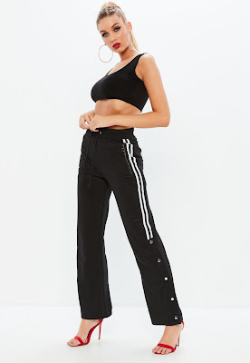 https://www.missguidedfr.fr/pantalon-large-noir-a-boutons-pression-10095517