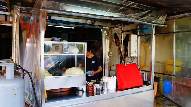 中壢-仁海宮 榕樹下麵店 50年老店