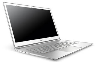 Acer Aspire S7 13" side view