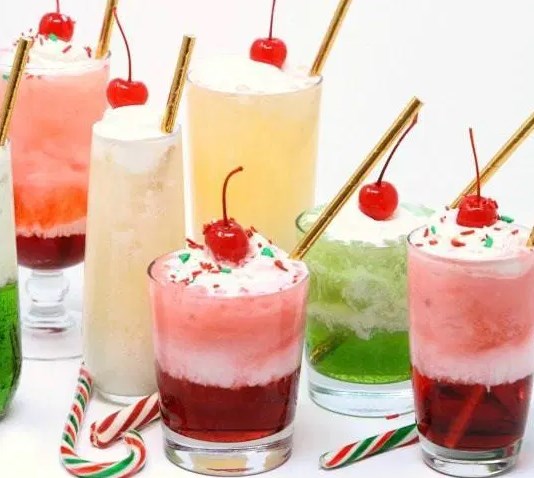 CHRISTMAS CREAM SODAS #drinks #mocktail