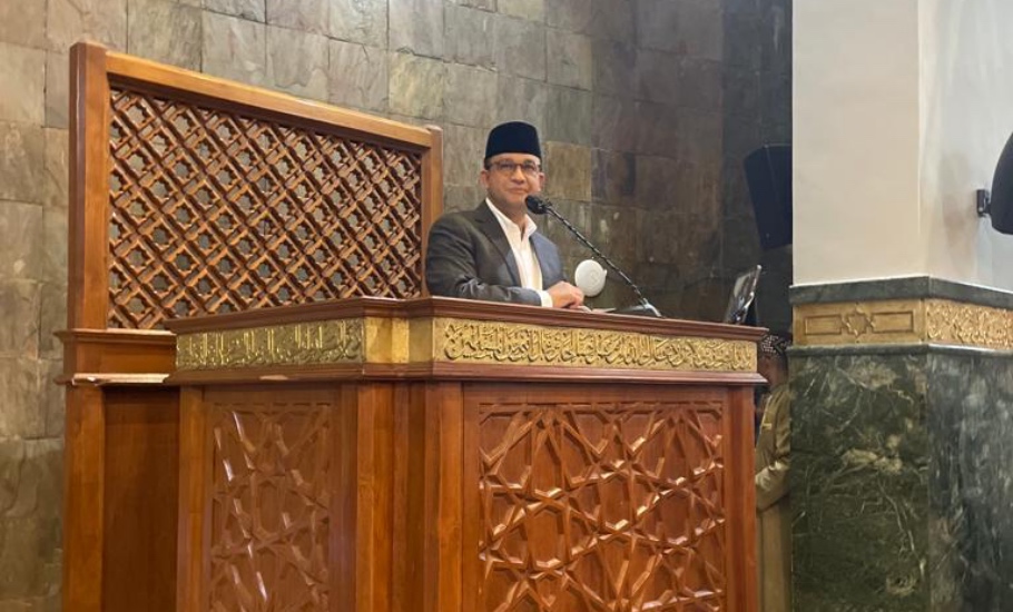 Anies Celetuk Jabatan Gubernur Tak Bisa Diperpanjang, Masjid UGM Riuh
