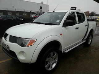 Mitsubishi L200 4work DN56GUW