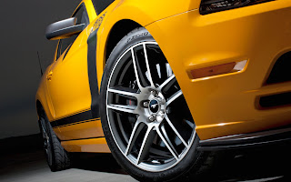 2013 Ford Mustang Boss 302 wallpapers