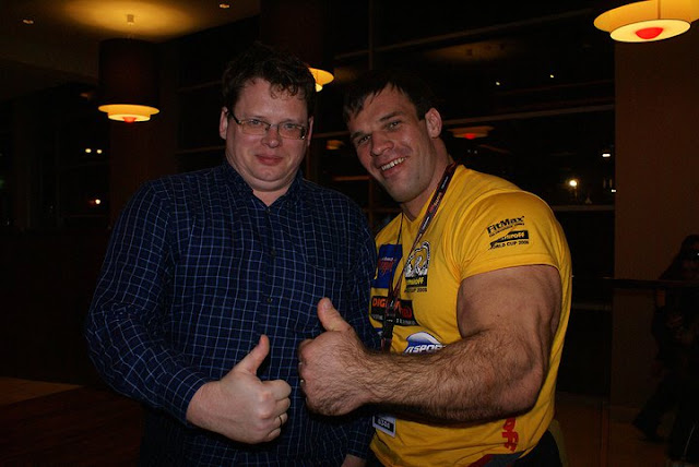 Real Life Hulk Denis Cyplenkov