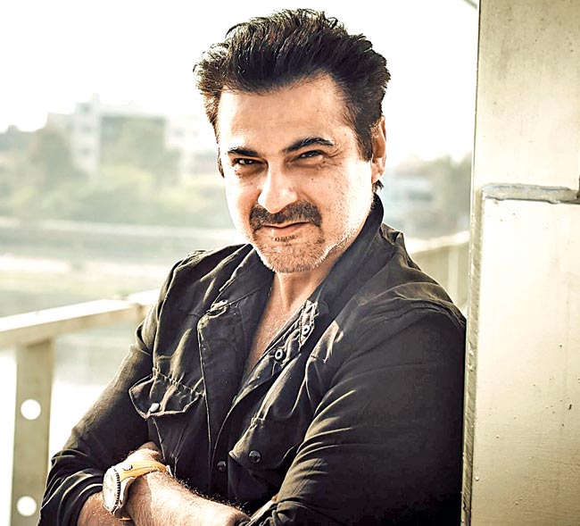 Sanjay Kapoor Biography, Wiki, Dob, Height, Weight, Sun Sign, Native Place, Family, Career, Affairs and More