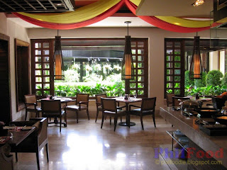 Dining tables at Escolta Restaurant