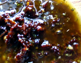 Sun-Dried Tomato Vinaigrette