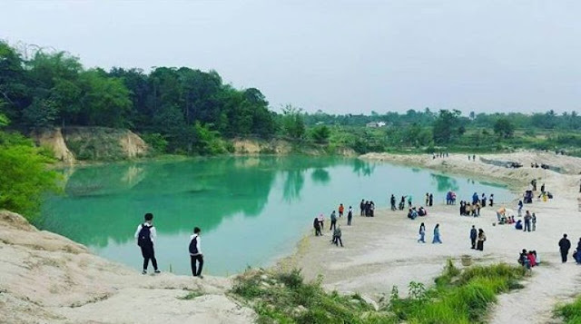  Danau Biru Cigaru