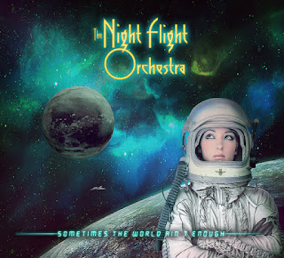 Το βίντεο των The Night Flight Orchestra για το "Lovers In The Rain" από το album "Sometimes The World Ain't Enough"