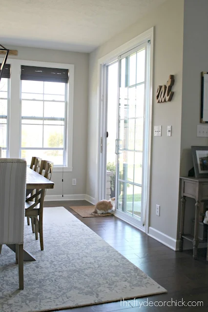 Large slider doors in dining area