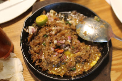 JustMom-Kuya-J-Restaurant-Pork-Sisig