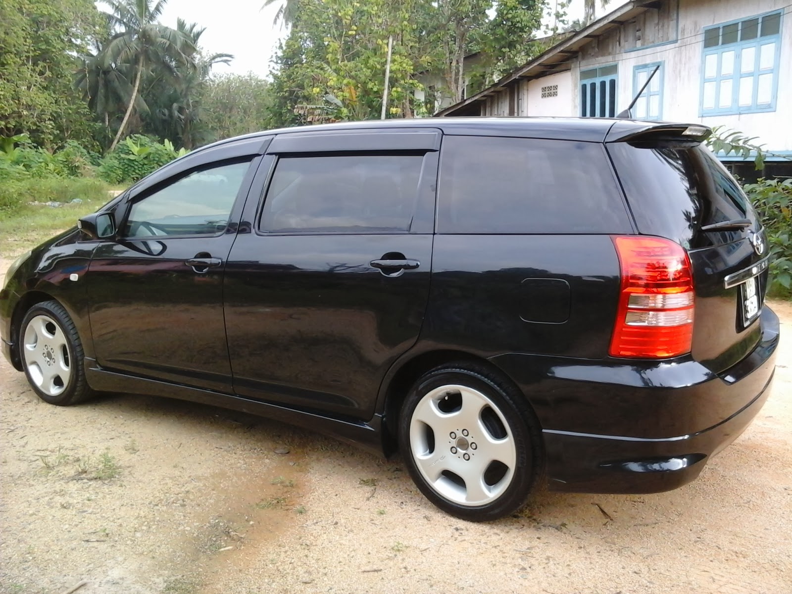 Johor Ke Terengganu. Perjalanan Yang Jauh: Toyota Wish 