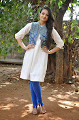 Nikitha Narayan new glam pics-thumbnail-15