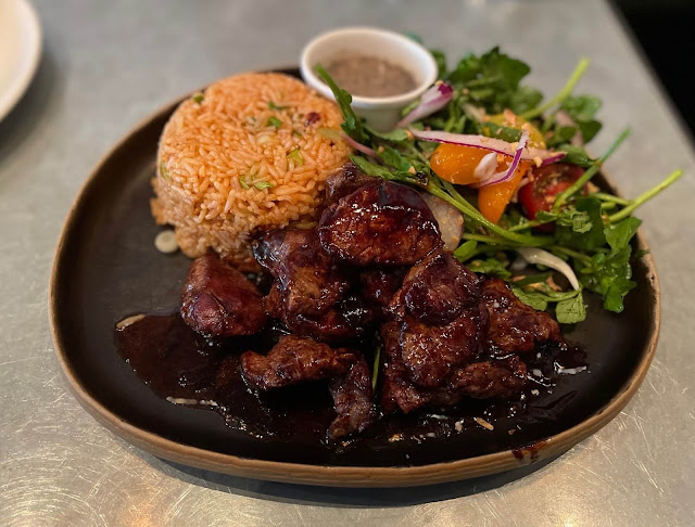 Little Sister, Vietnamese Restaurant ロサンゼルスのベトナム料理