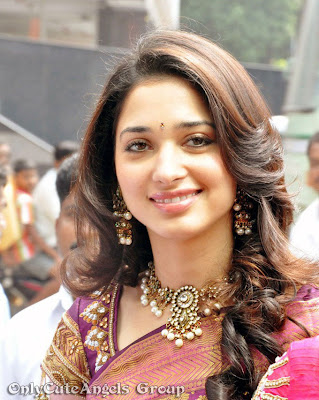 Tamanna_At_Saree_Promotion_Event