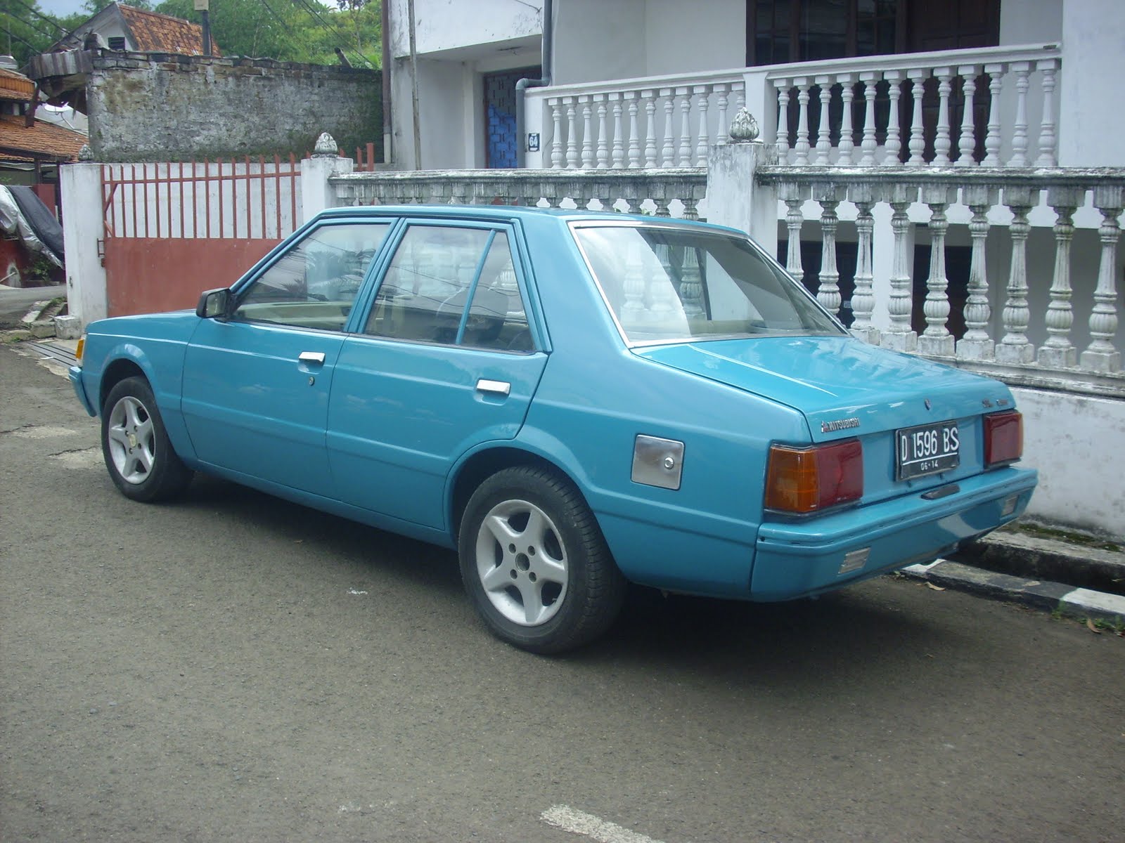 45 Jual Mitsubishi Lancer Sl Modifikasi Terbaru | Velgy Motor