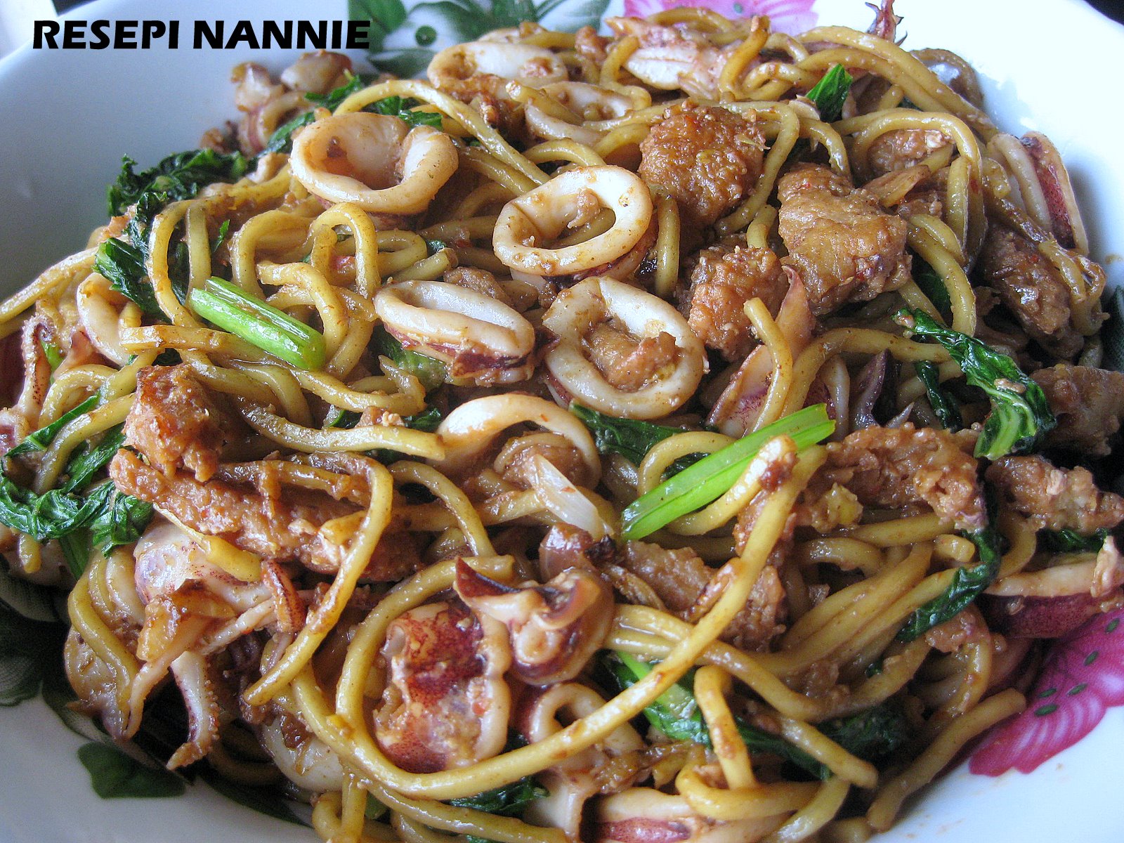 RESEPI NANNIE: MEE GORENG TOMYAM