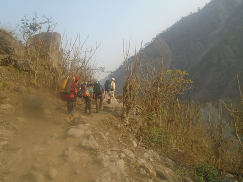 Book group Manaslu trekking with Manaslu trekking Agency. 