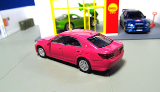 kyosho pink toyota crown