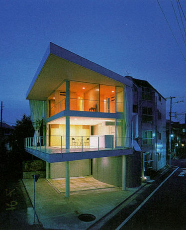 Casa Curtain Wall en Tokyo by Shigeru Ban