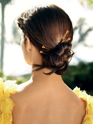 4 Easy Summer Hairstyles from Glamour