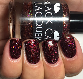 A Box Indied Reloaded, Black Cat Lacquer Wine & Dine