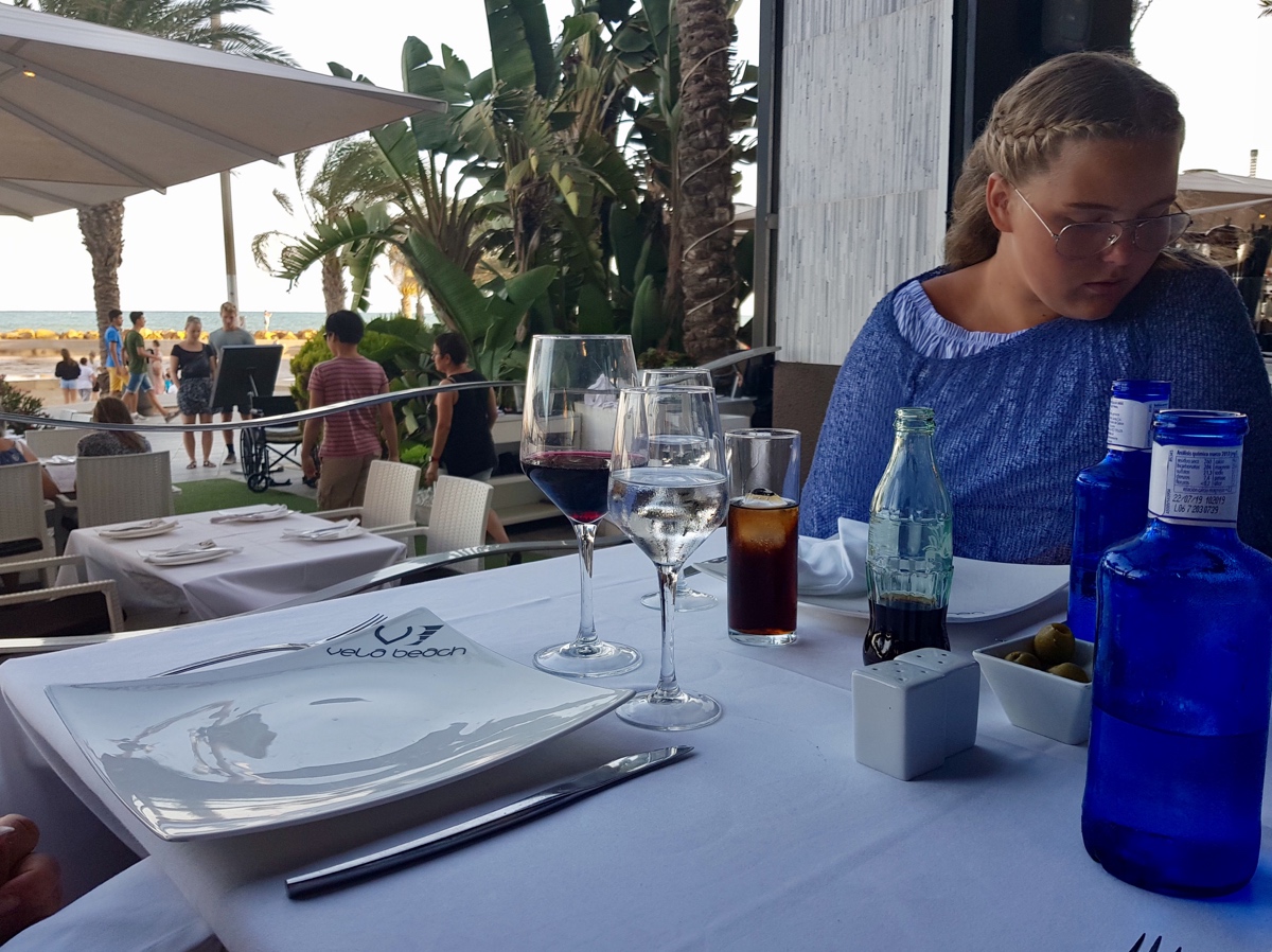 Spanien