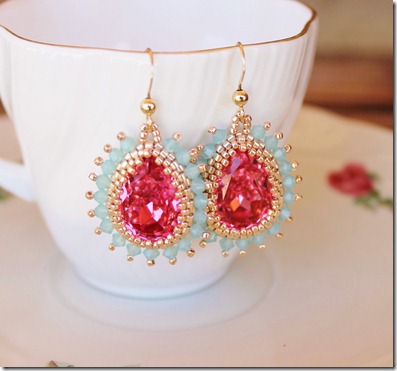 chibistar88 Swarovski crystal beaded bezel 18x13 rose pear shaped crystal pacific opal crystal gold earrings