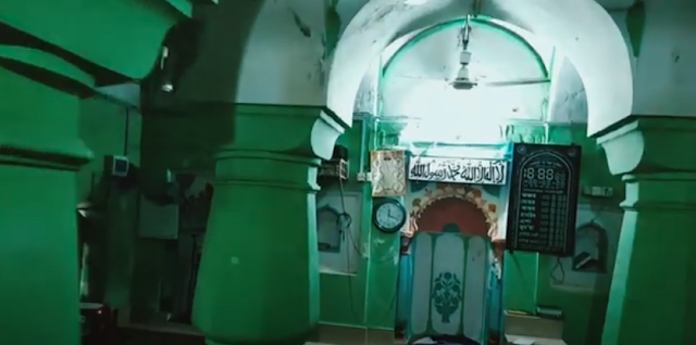 Laldighi Mosque
