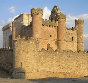 Ruínas do castelo de Turégano, Segovia, Espanha