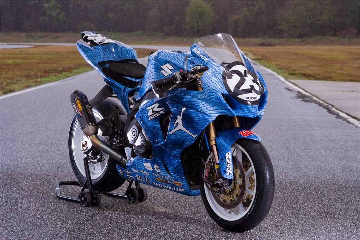 Modifikasi Motor Suzuki GSX R1000 Tahun 2001