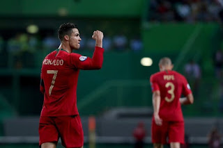 Mshambuliaji Cristiano Ronaldo Afikisha Magori 700