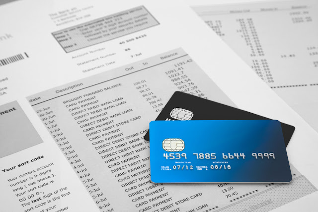 When Is it Safe to Throw Away Credit Card Statements?