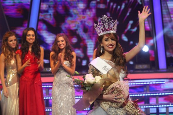 Miss World Chile 2013 winner Camila Andrade