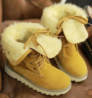 https://www.dresslily.com/tie-up-suede-boots-product1638486.html?lkid=12029136