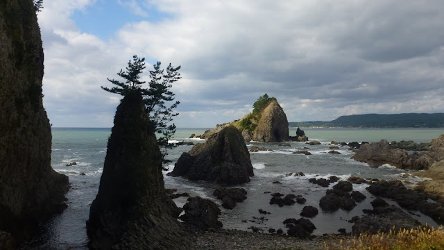 Rocky outcrops by the sea