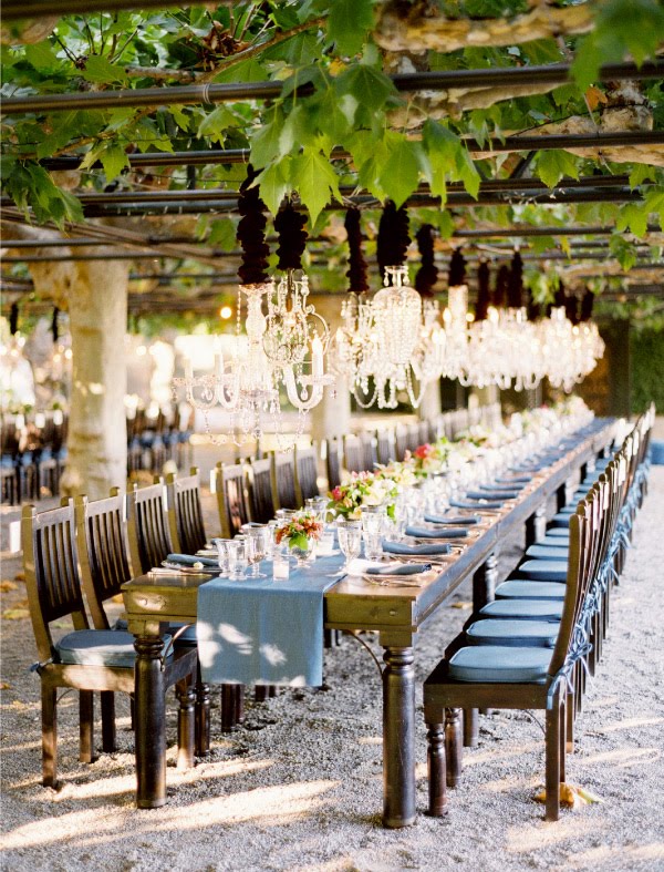 Of course we've all seen this brilliant rustic wedding but one more time