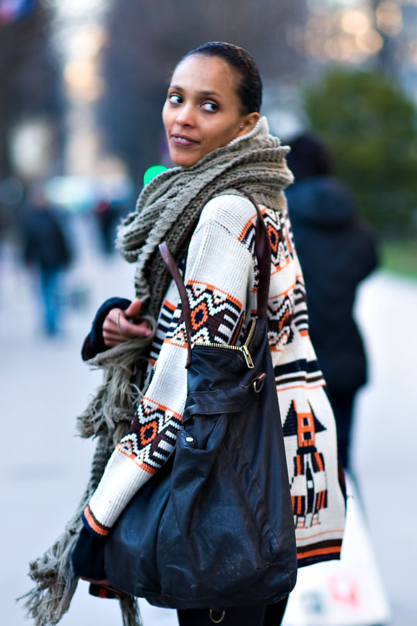 Running With The Fash Pack... Paris Fashion Week A/W 2010