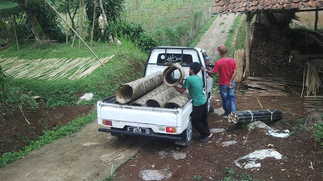 BILIK BAMBU SIAP DIKIRIMKAN KE PEMESAN