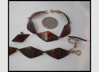 Tortoise bracelet necklace earrings vintage match set HQ HD pix