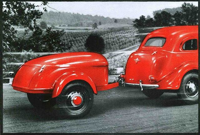 1937 Mullins trailer & car in red