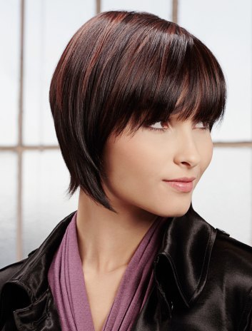 layered razor cut bob. This sleek razor cut bob